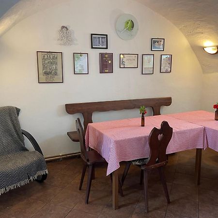 Hotel Na úpatí Pálavy Horni Vestonice Exteriér fotografie