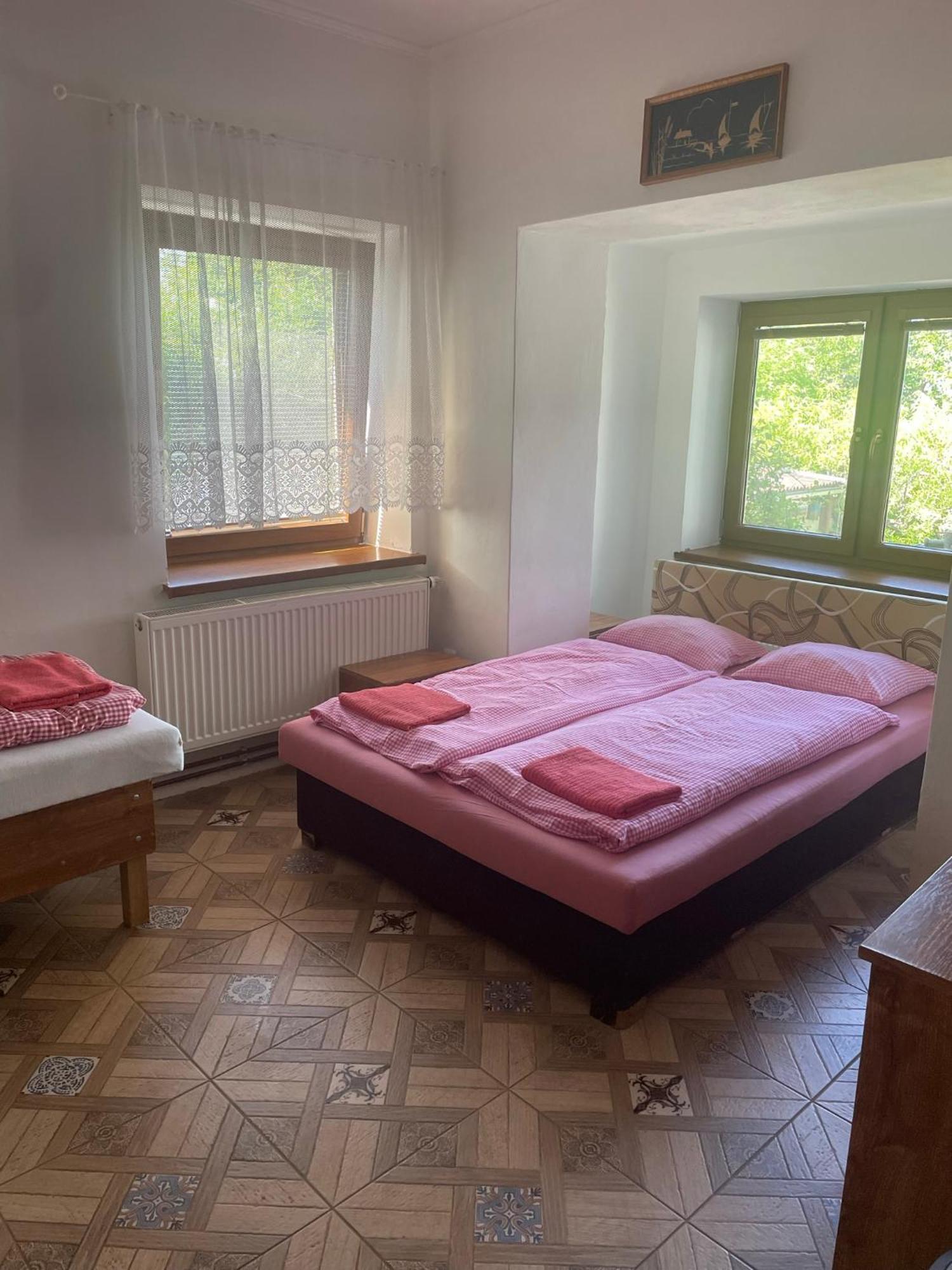 Hotel Na úpatí Pálavy Horni Vestonice Exteriér fotografie